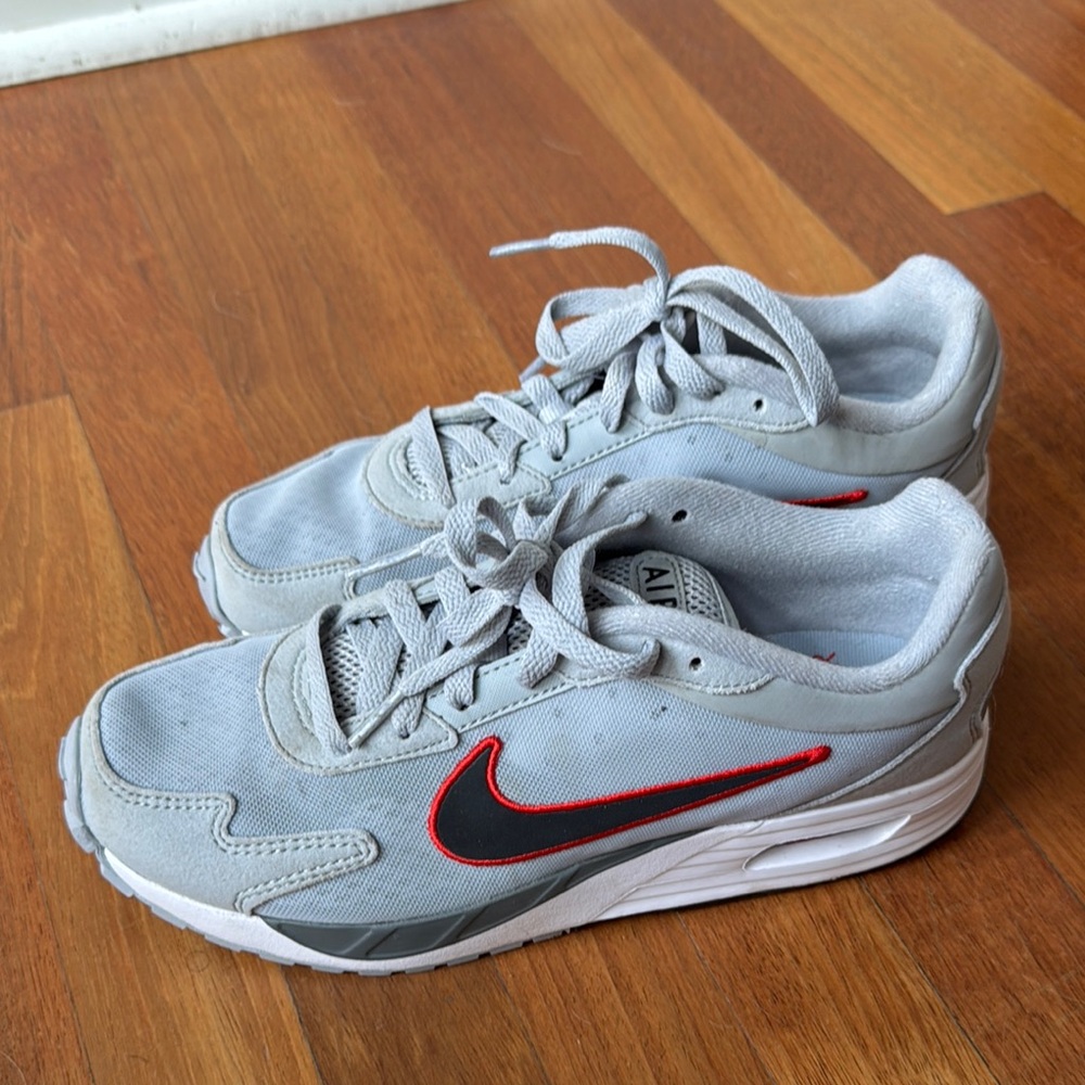 Nike Air Max Gray and Red Athletic Shoes